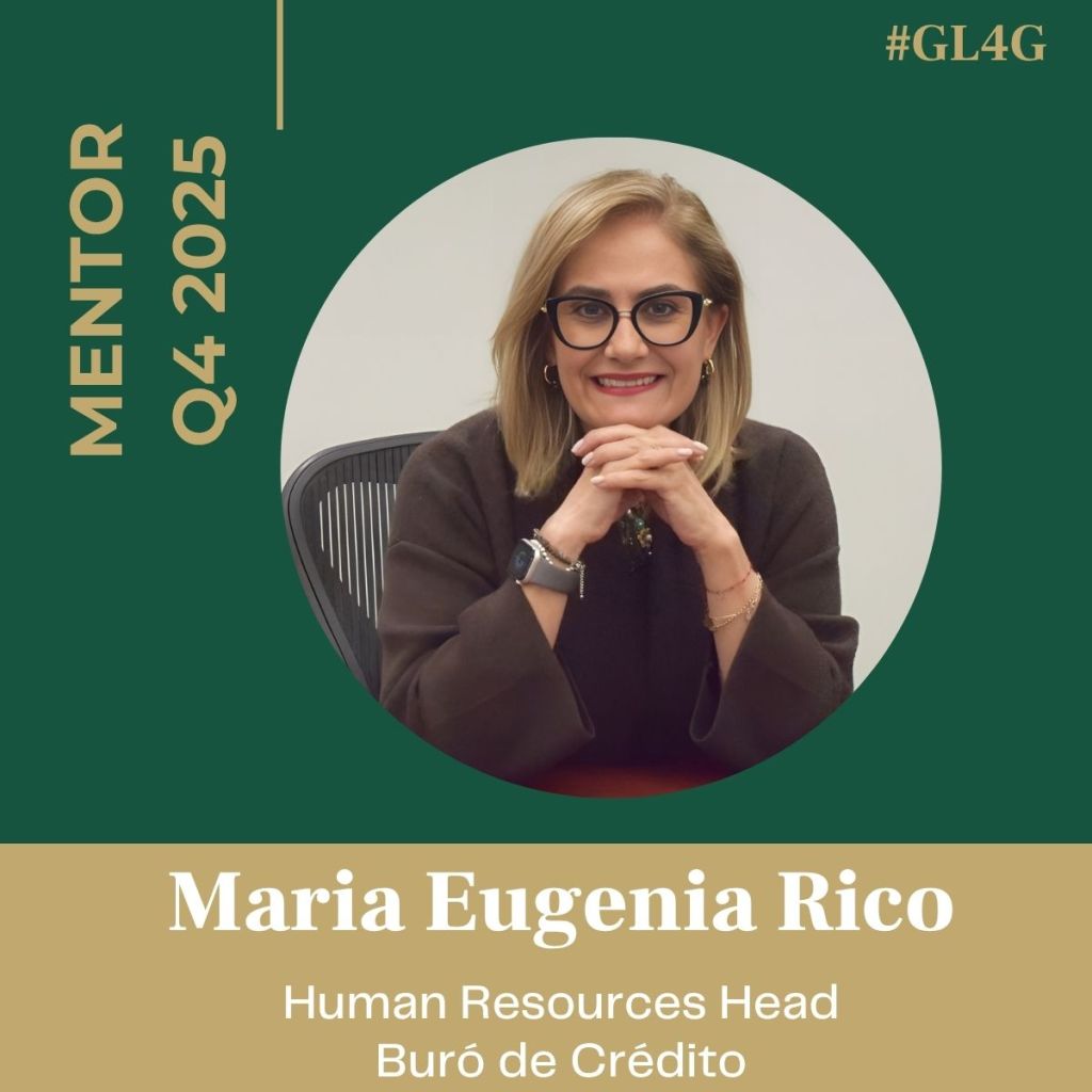 Portrait of Maria Eugenia Rico, Human Resources Head at Buró de Crédito, smiling and posing with hands clasped in front of her, against a green background with 'MENTOR Q4 2025' text.